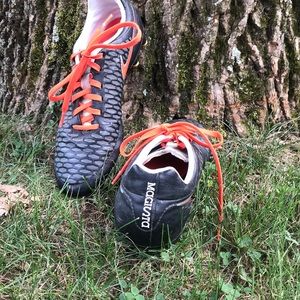 Sale! Nike Magista soccer cleats size 9 women’s